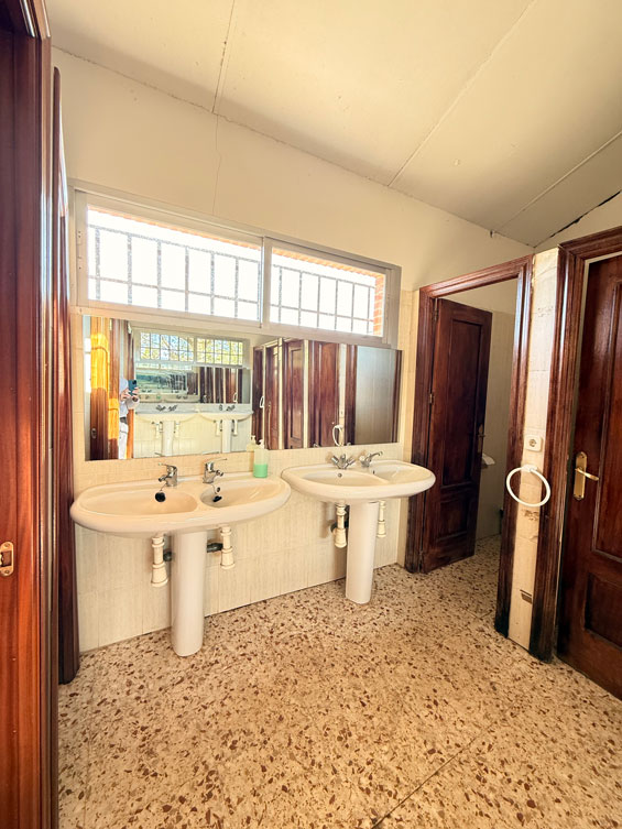 Baño 3 casa Gandullas Madrid Albergue